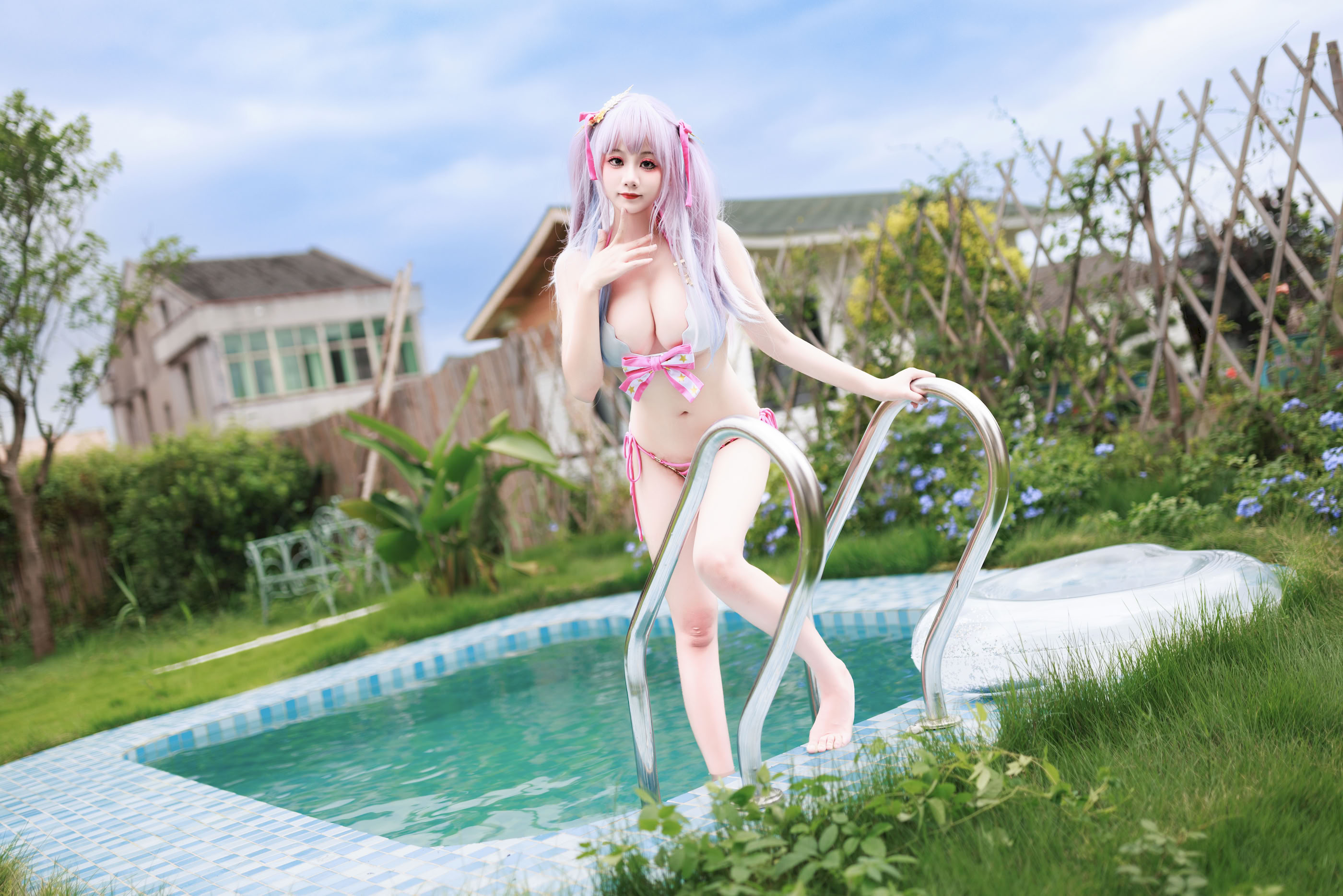 A Xuexue - Đồ bơi Plymouth