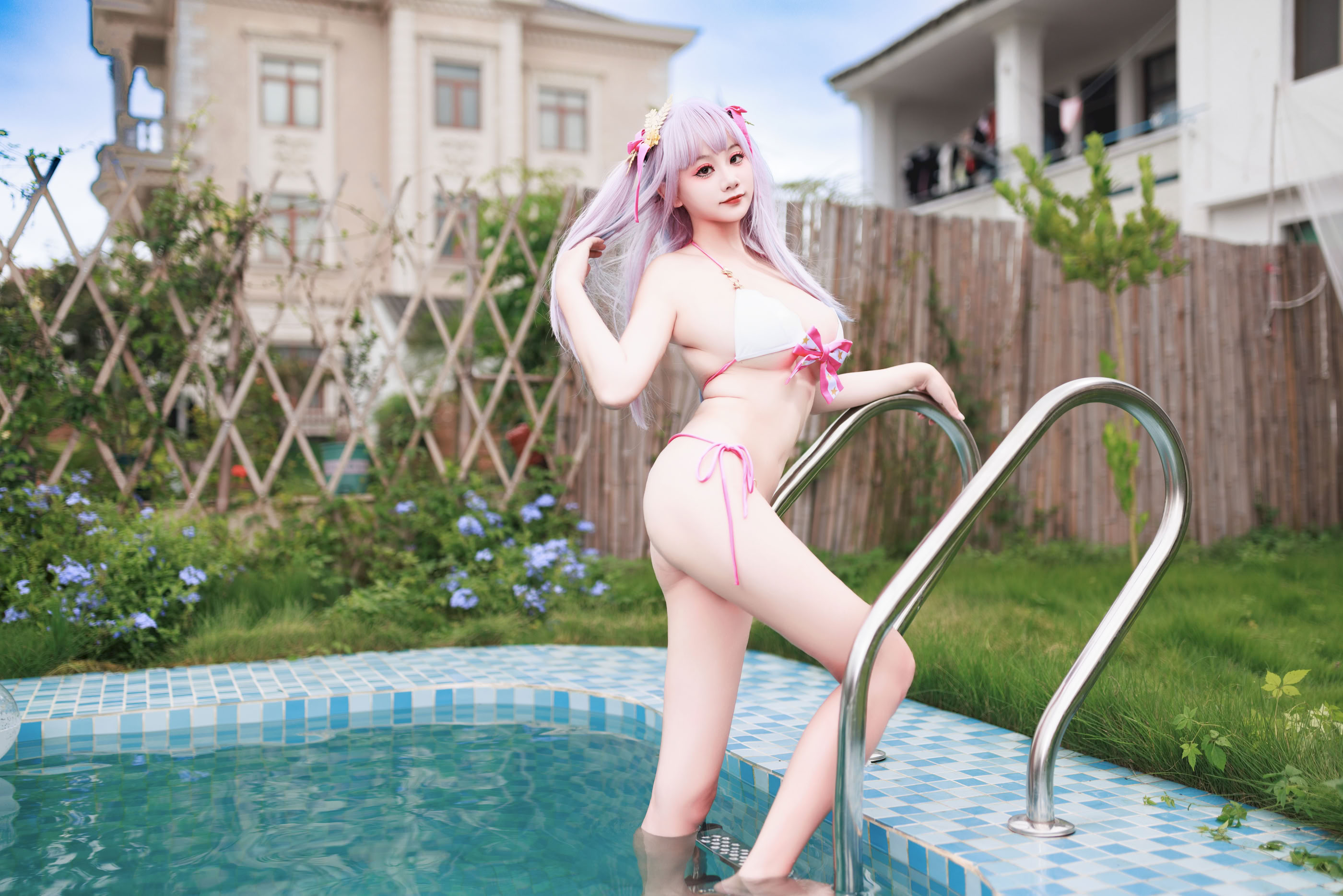 A Xuexue - Đồ bơi Plymouth