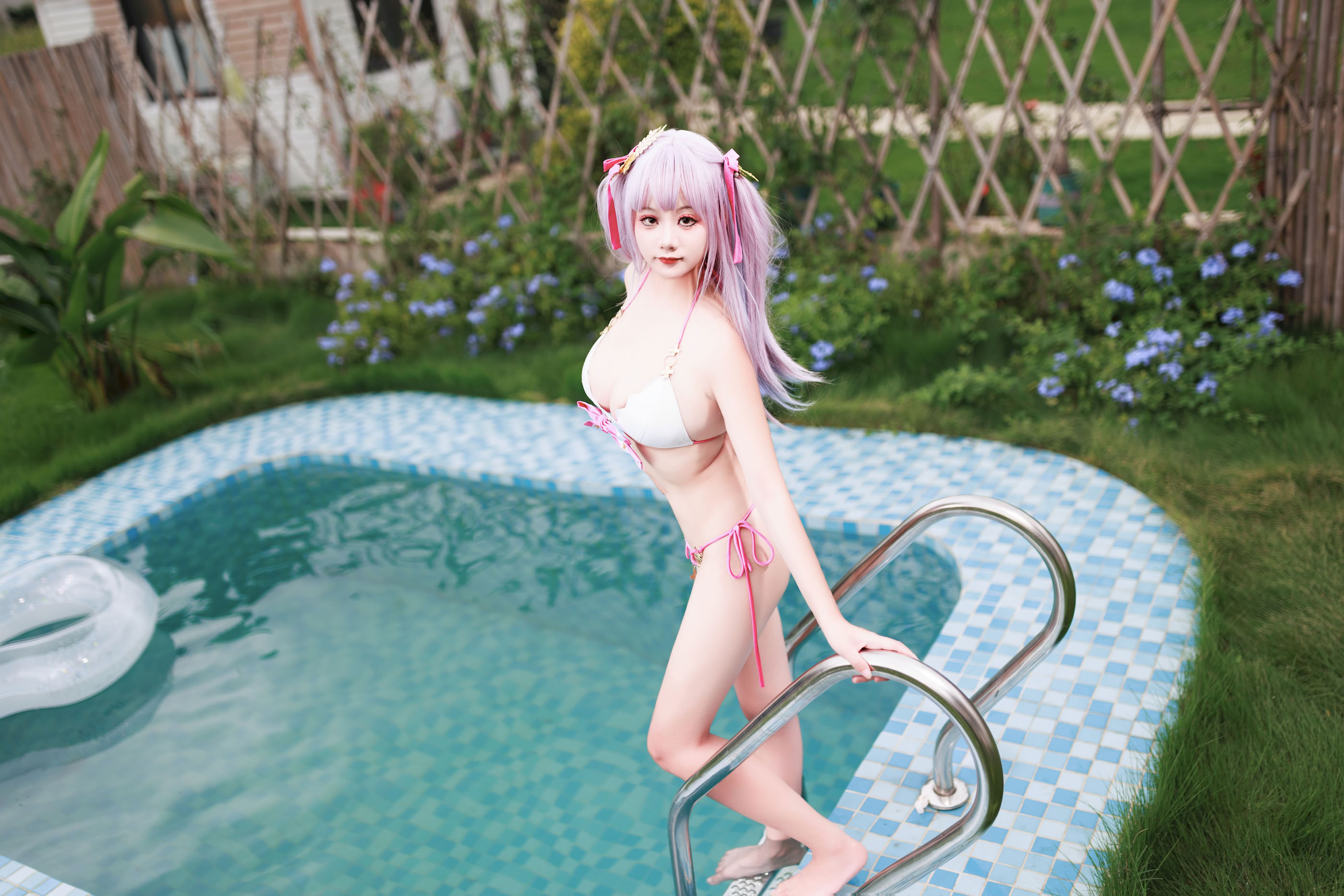 A Xuexue - Đồ bơi Plymouth