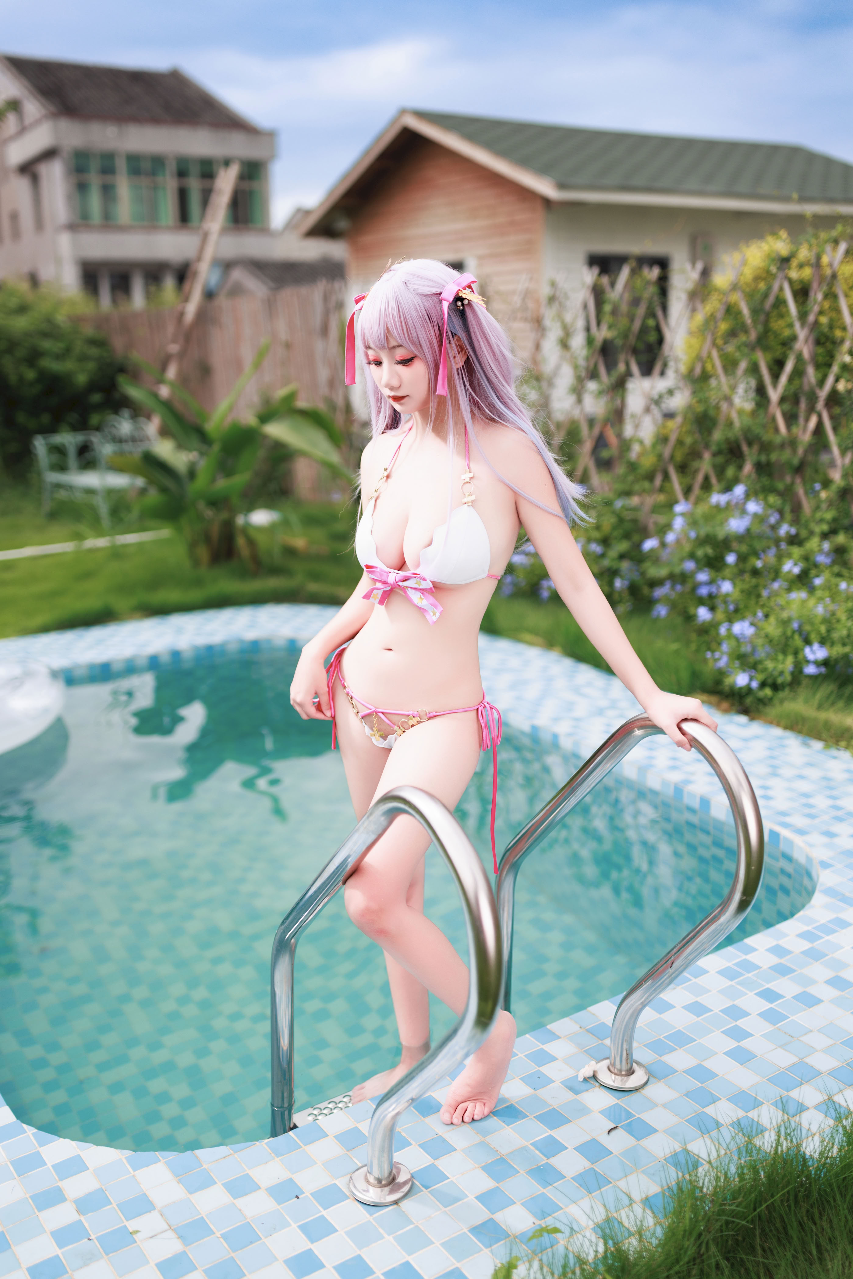 A Xuexue - Đồ bơi Plymouth