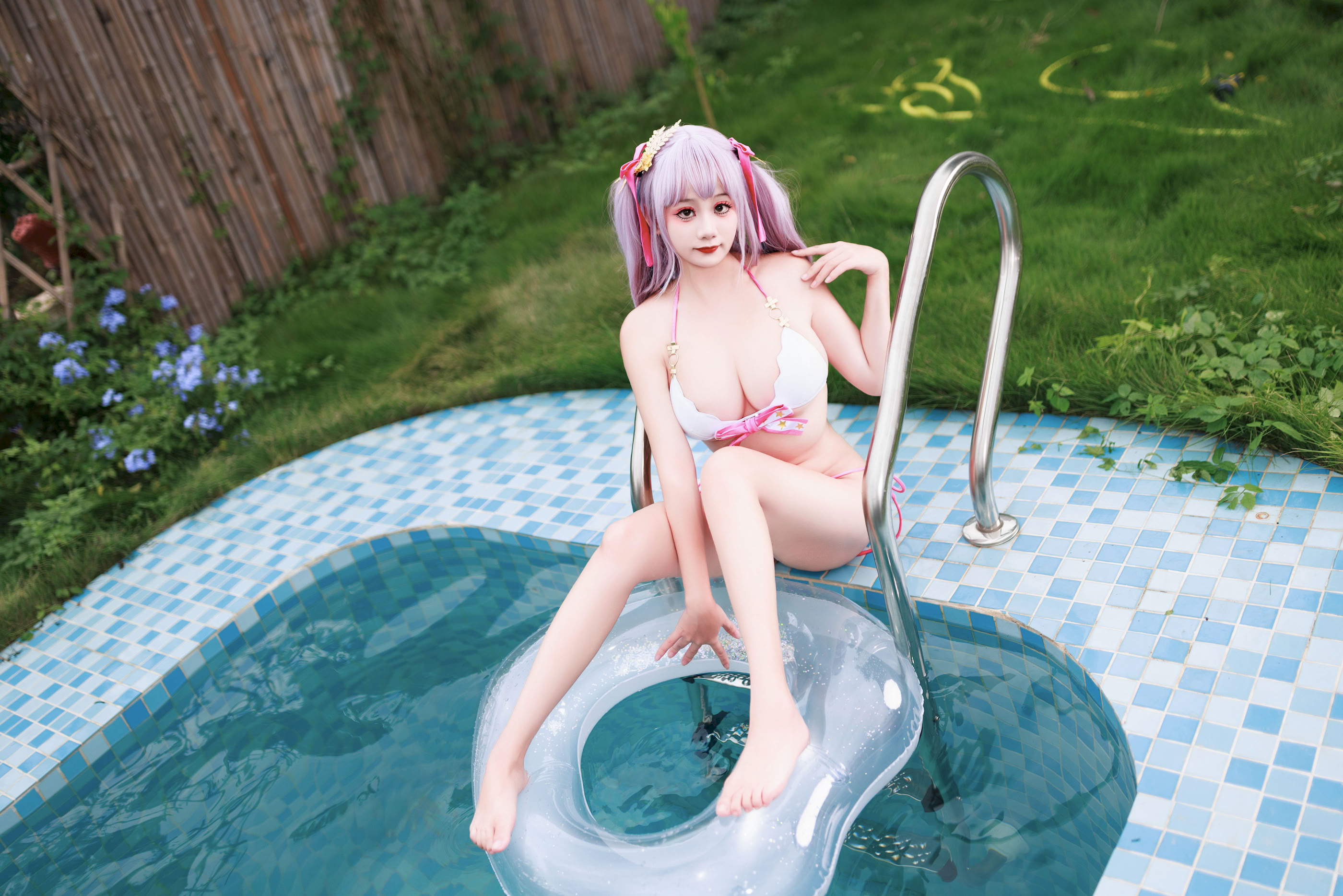 A Xuexue - Đồ bơi Plymouth