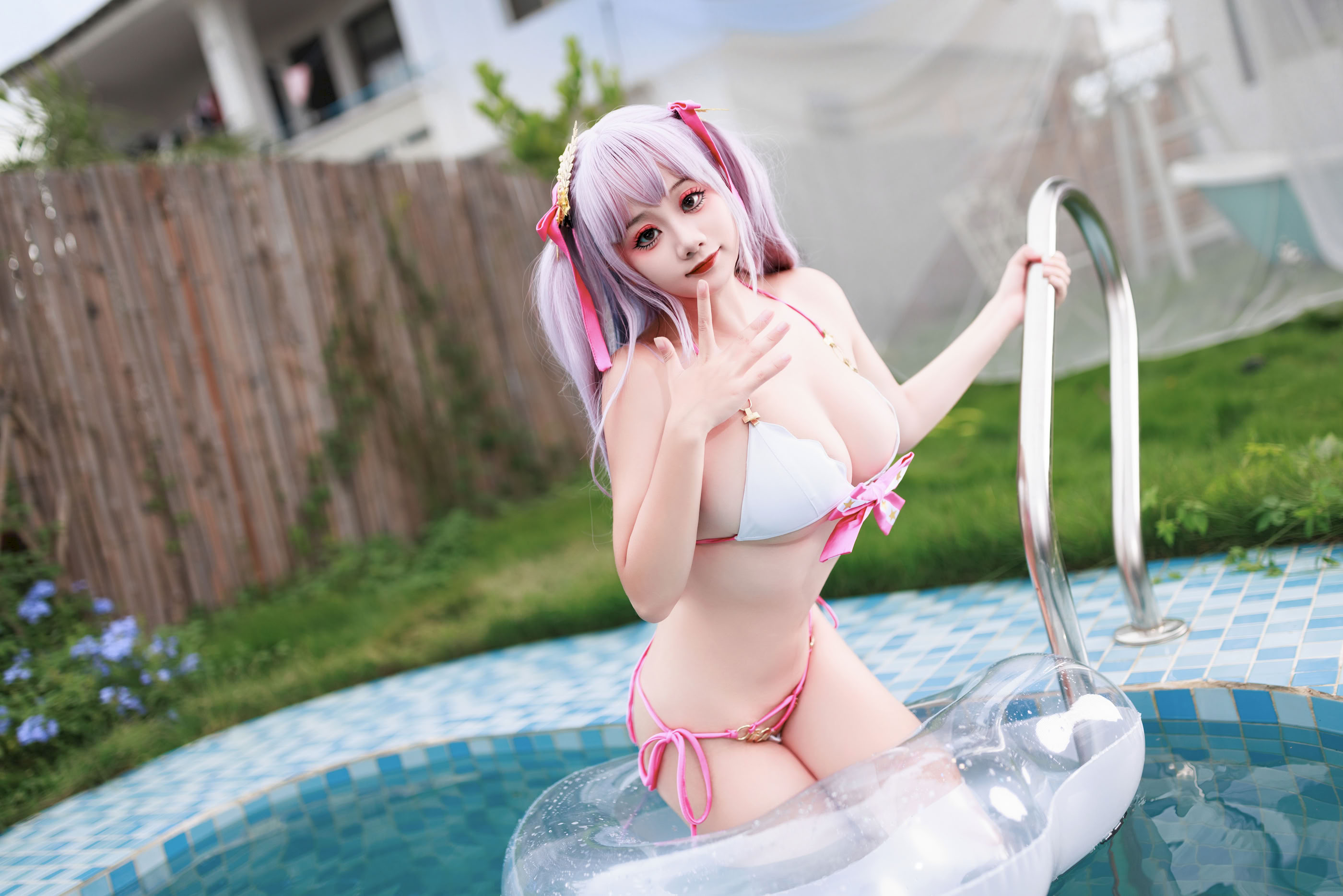 A Xuexue - Đồ bơi Plymouth