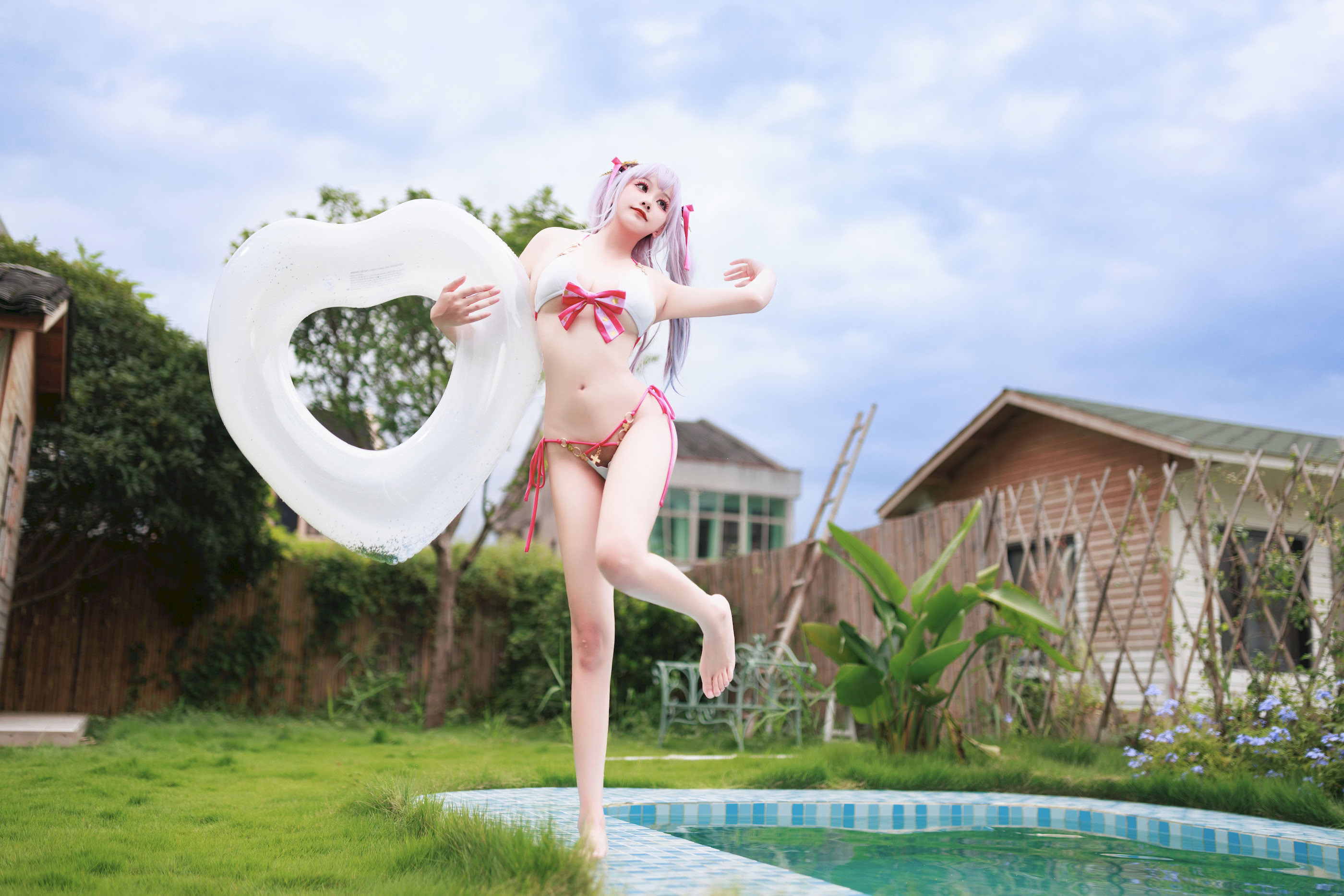 A Xuexue - Đồ bơi Plymouth