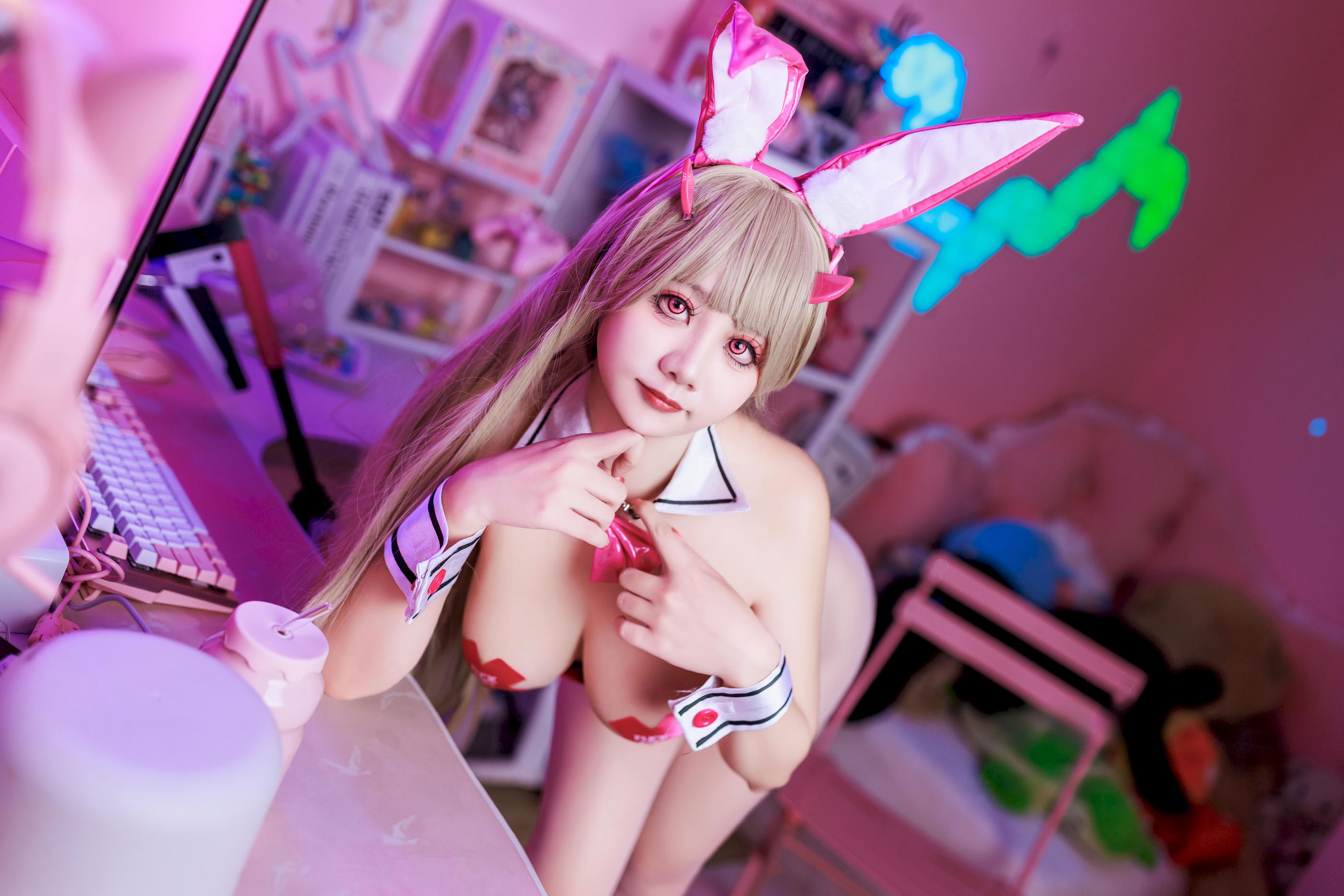 Axue Snow_yuki - Nữ thần chiến thắng: Nikki, Viper, Bunny Girl