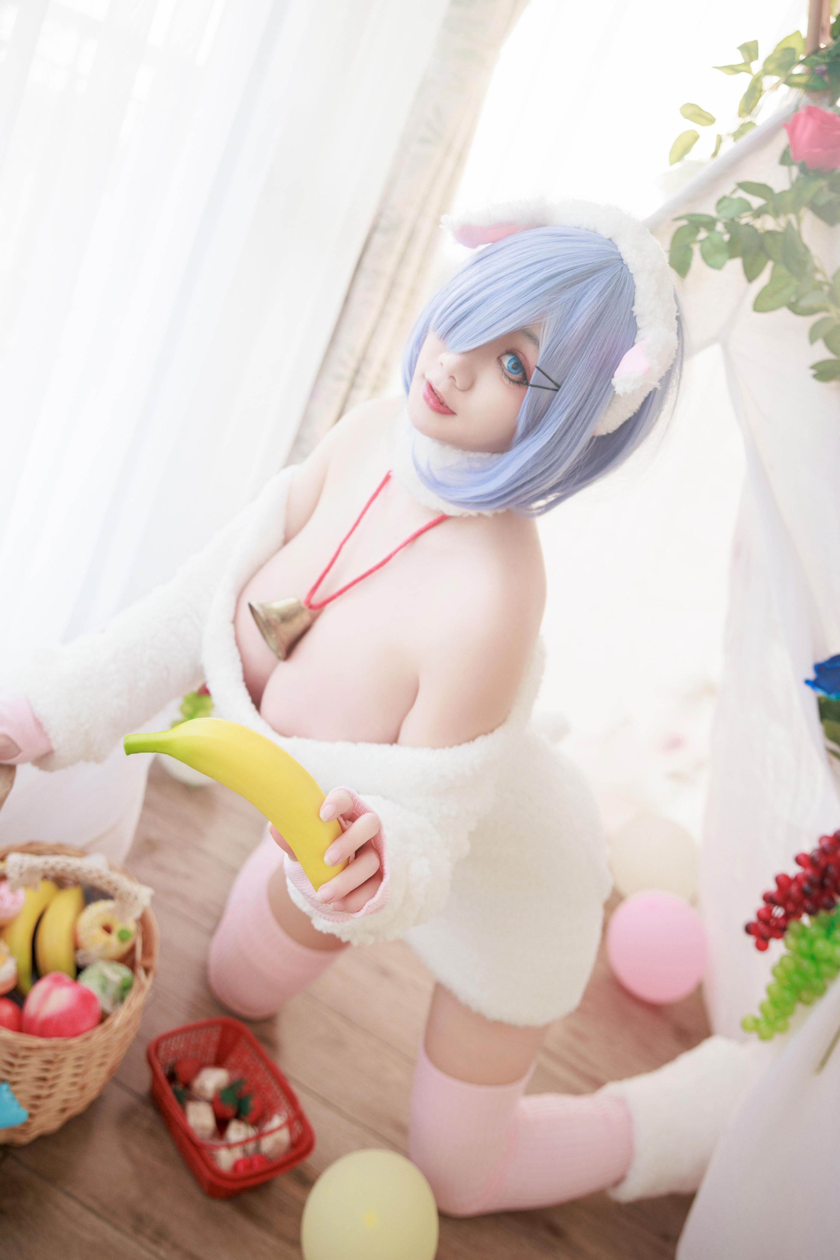 Axue Snow_yuki - Cuộc sống ở thế giới khác với Zero Rem Lamb