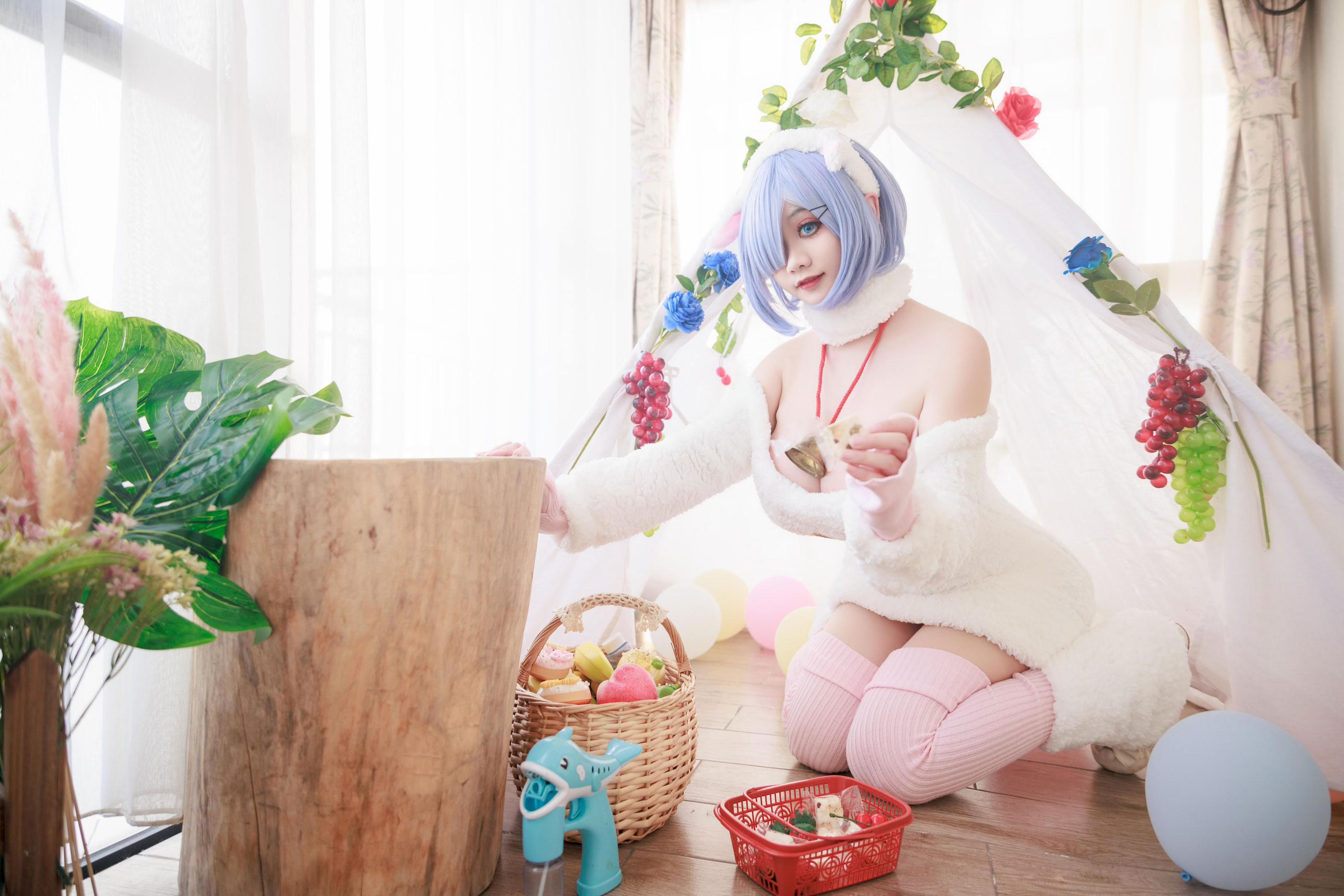 Axue Snow_yuki - Cuộc sống ở thế giới khác với Zero Rem Lamb