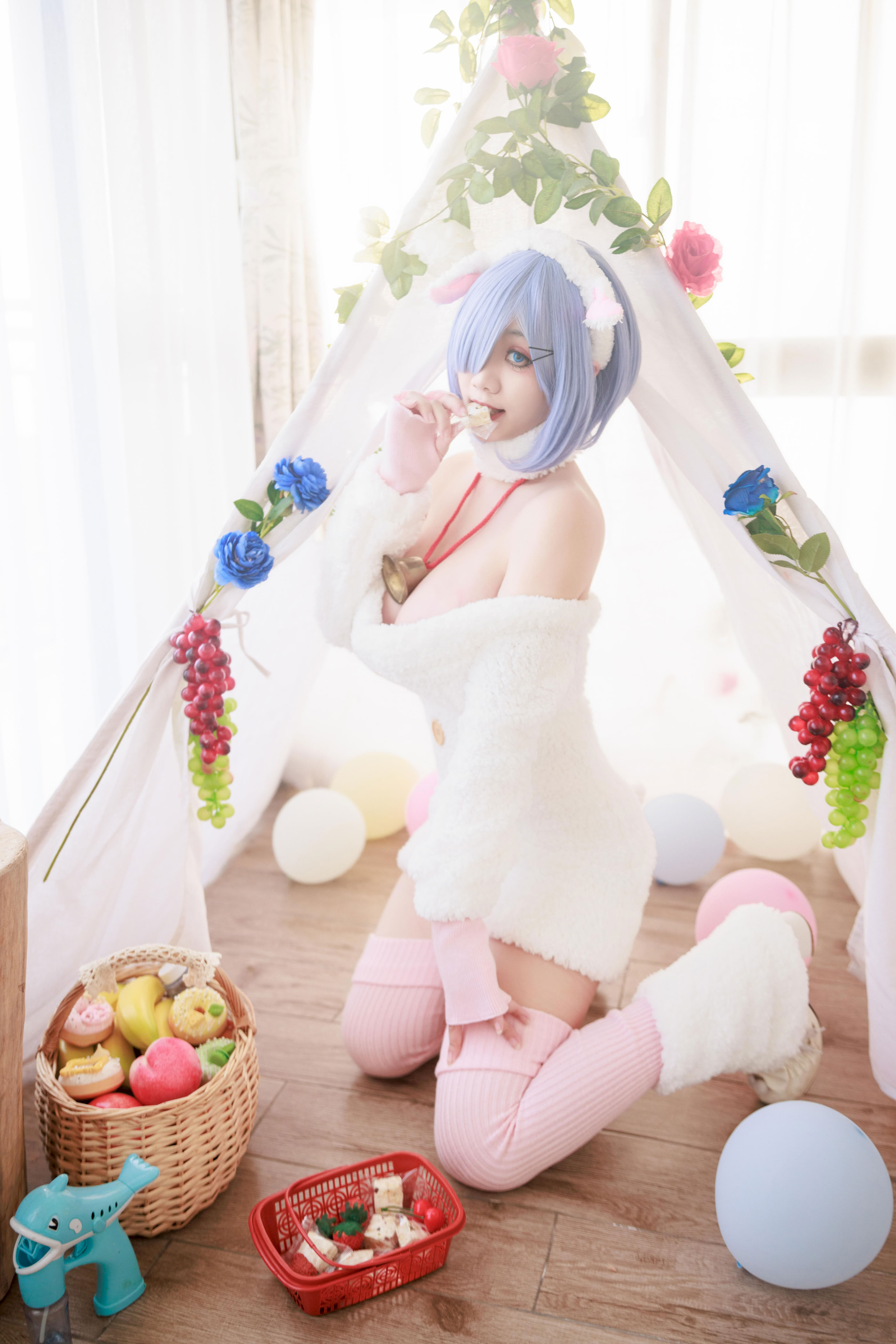 Axue Snow_yuki - Cuộc sống ở thế giới khác với Zero Rem Lamb