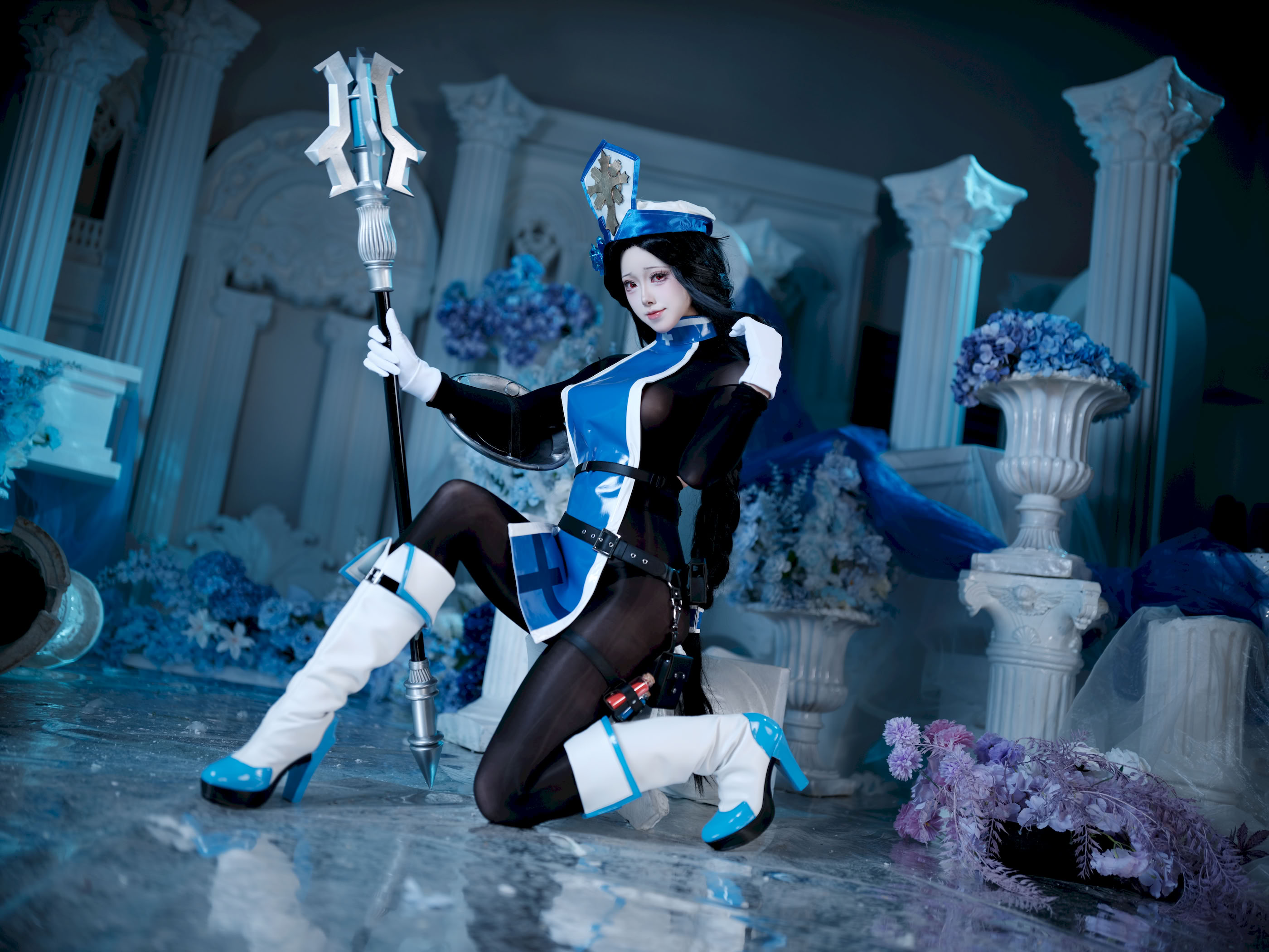 Bà Maeno - Nữ thần chiến thắng: Nikki Maiden Ice Rose