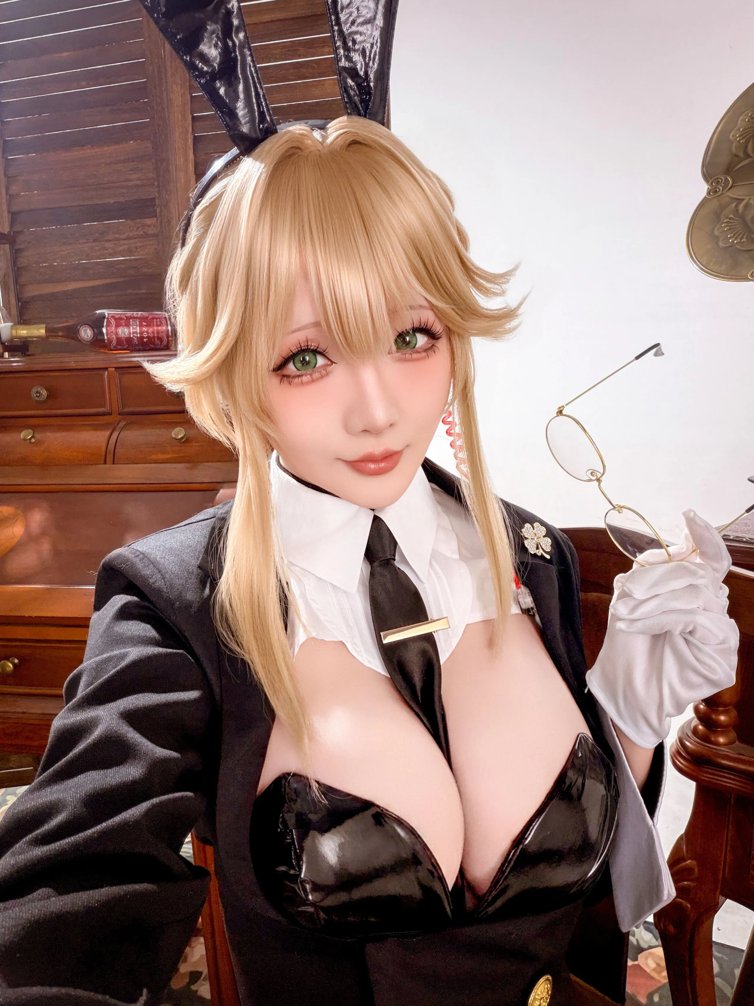Star Chichi - Nữ thần chiến thắng kế hoạch tháng 4 năm 2026: Nikki Ed Secret Agent Bunny