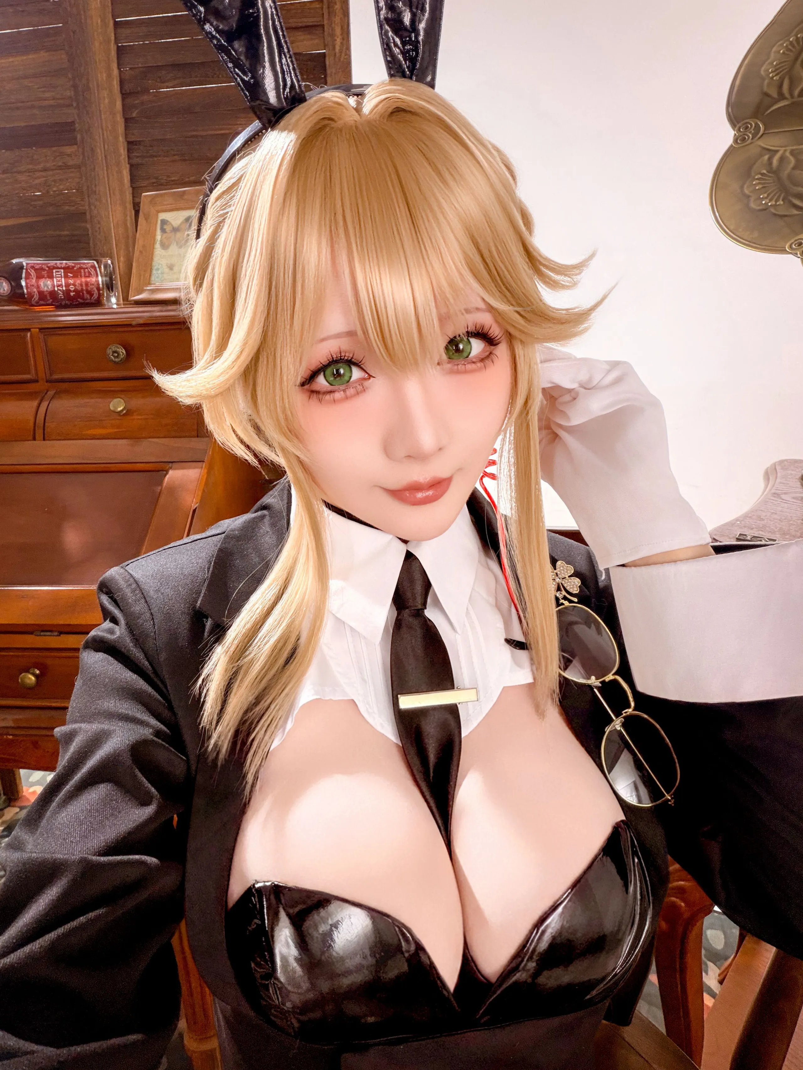 Star Chichi - Nữ thần chiến thắng kế hoạch tháng 4 năm 2026: Nikki Ed Secret Agent Bunny