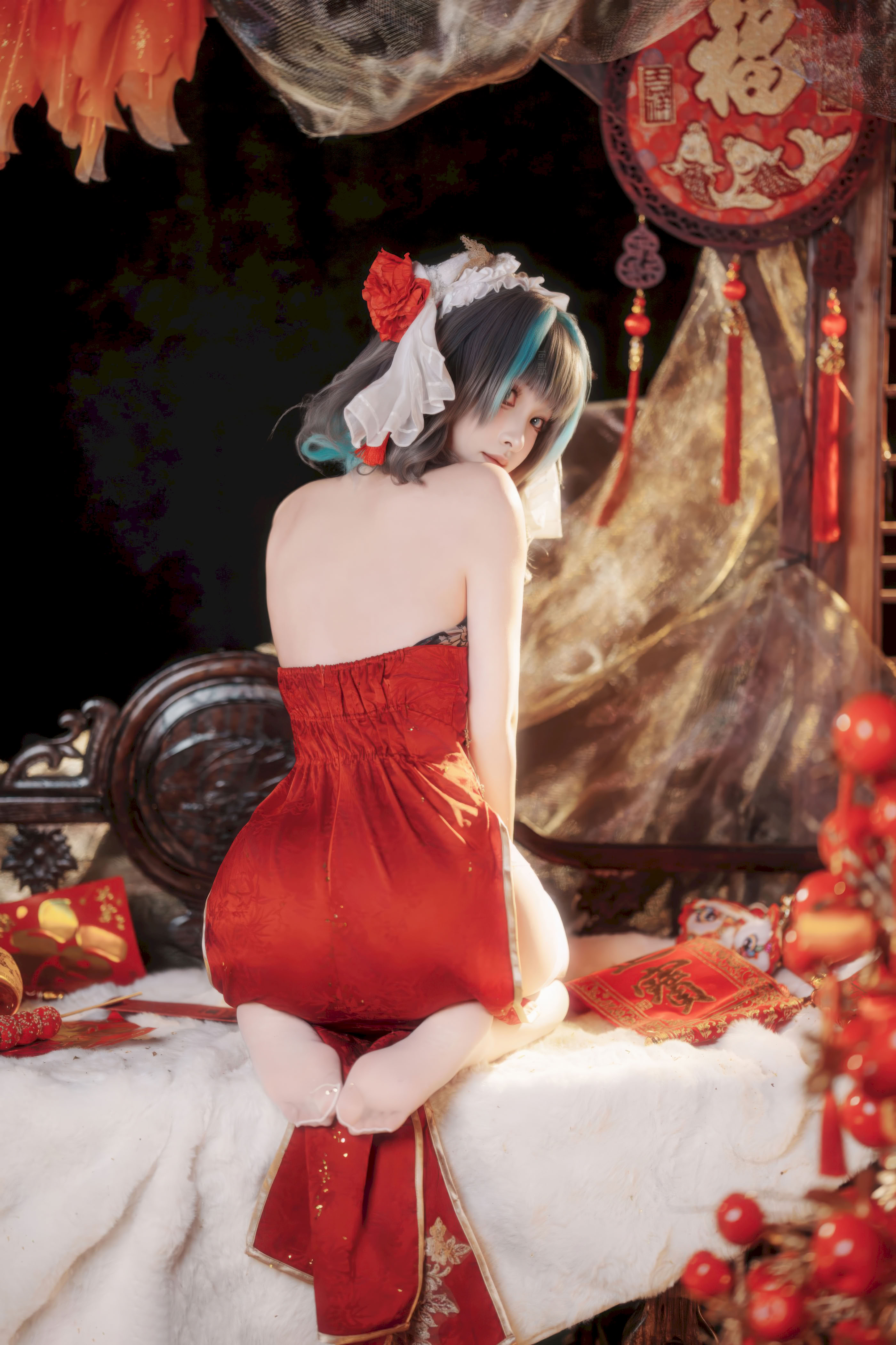 Bangni Bangni - Năm Mới Cheshire