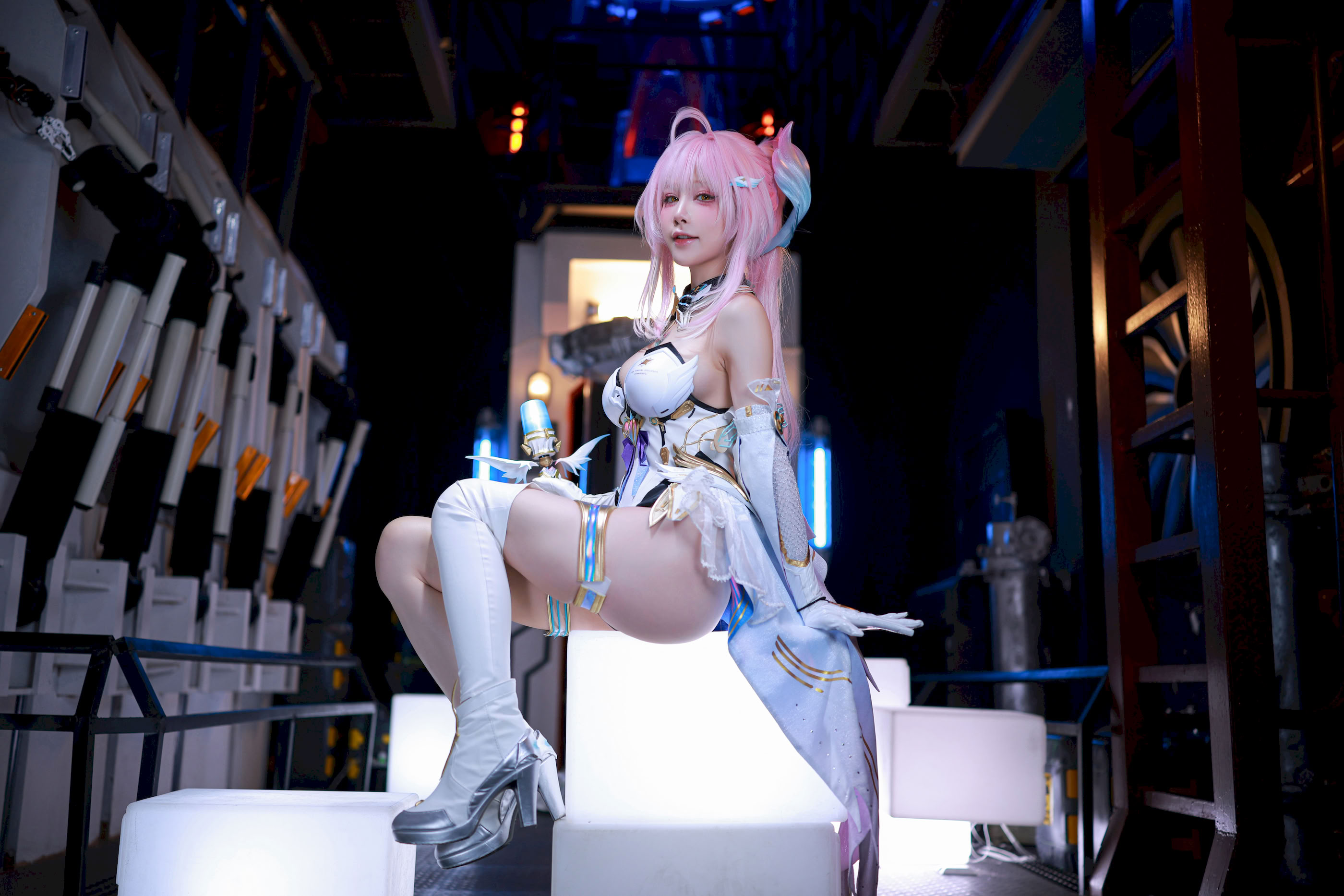 Shuimiao Mingchao Amis [61P-87.42MB]