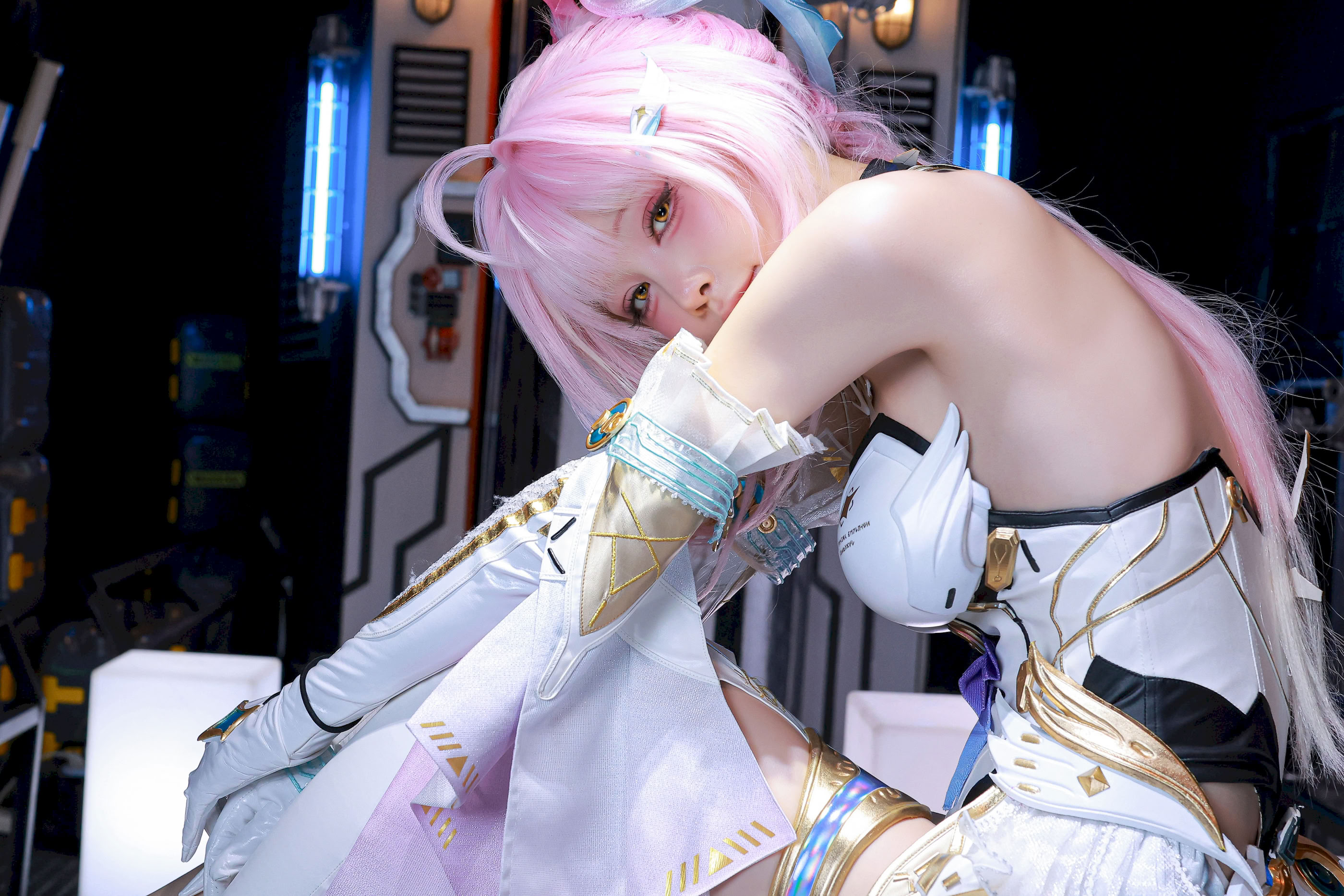 Shuimiao Mingchao Amis [61P-87.42MB]