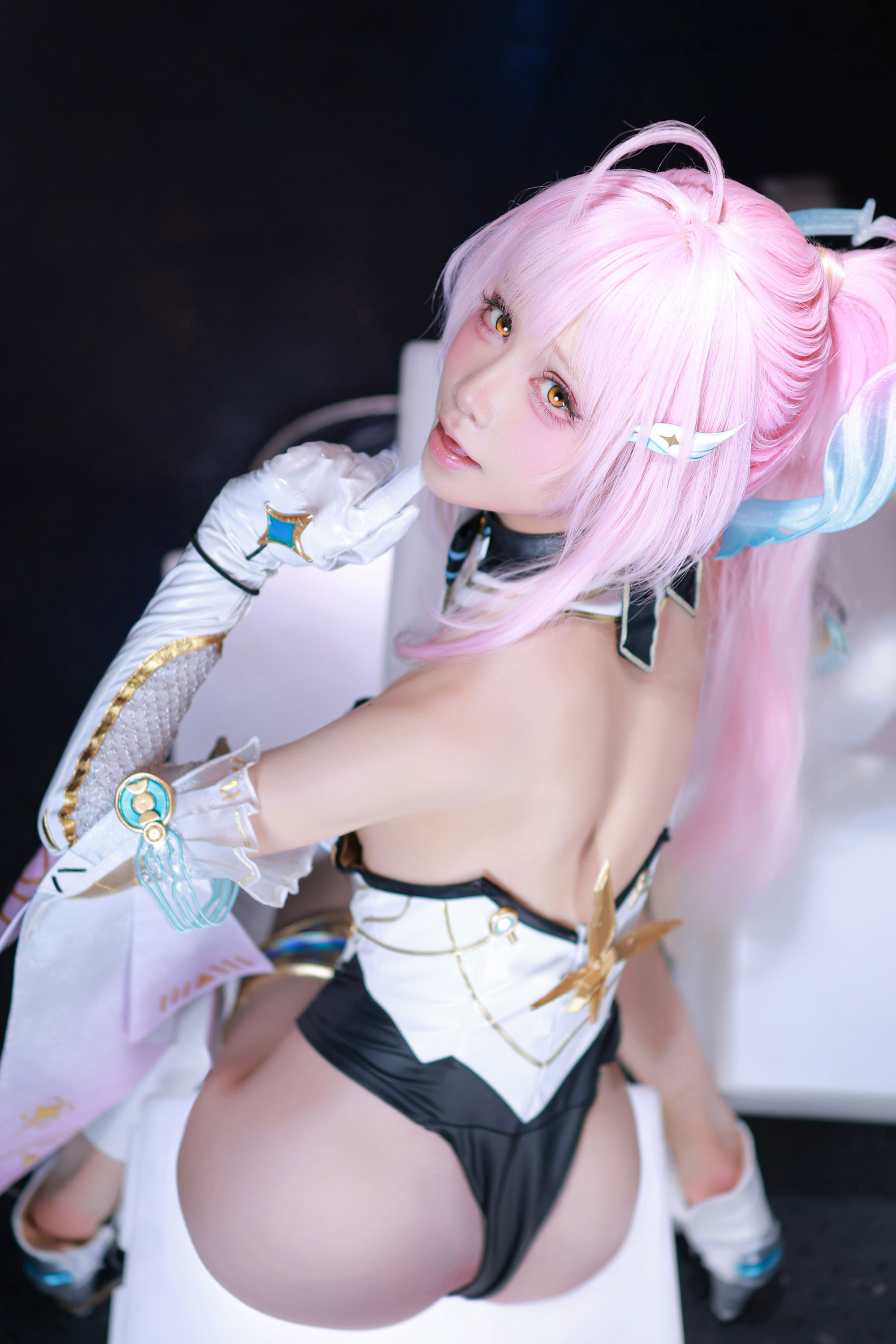 Shuimiao Mingchao Amis [61P-87.42MB]