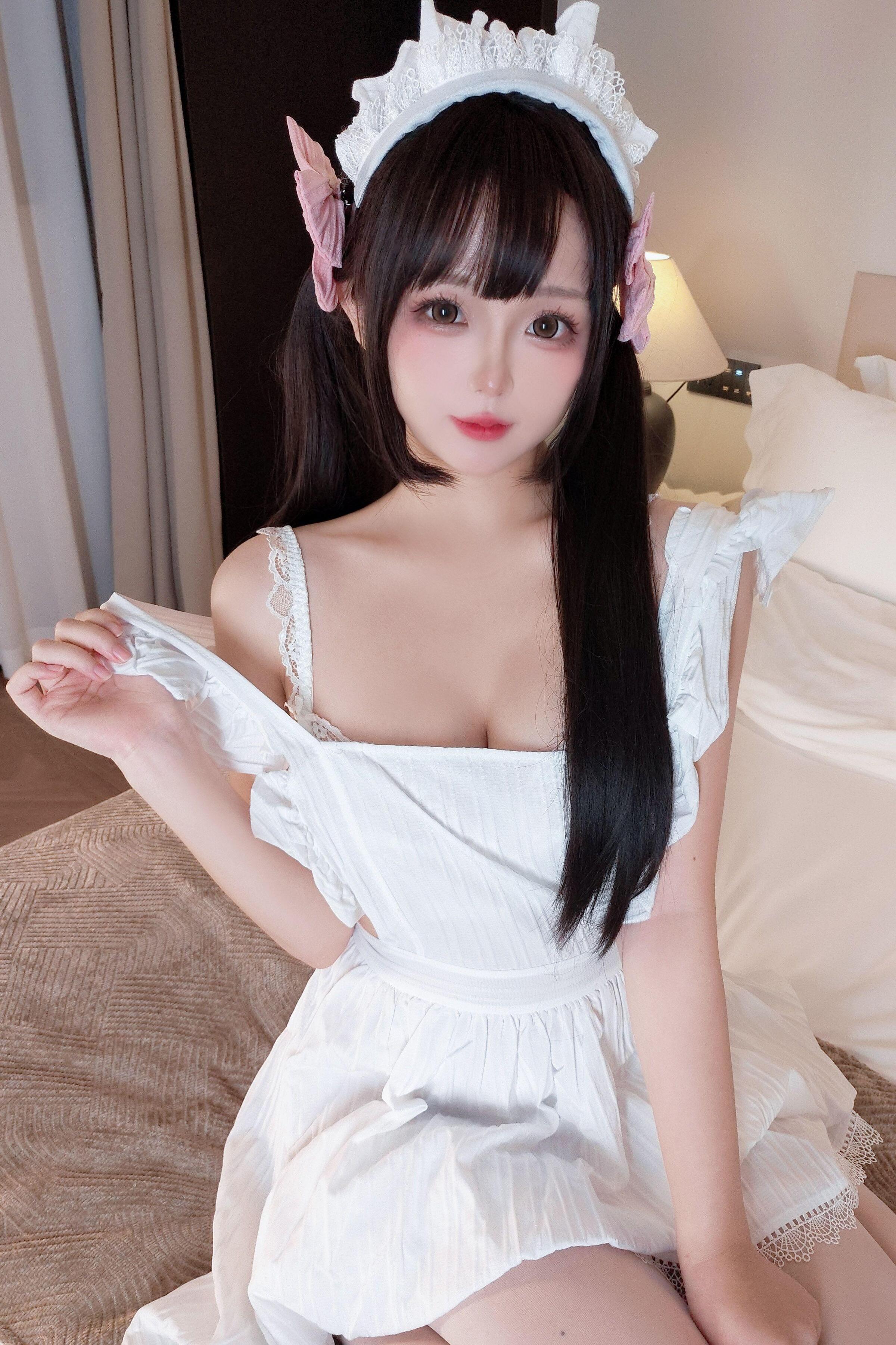 [Hinako] - "#231: Hầu gái tập sự"
