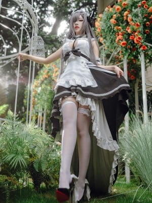 Miyamoto - Trang phục Maid August
