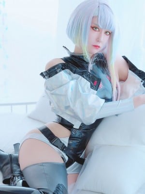 [Ringo Mitsuki] Tháng 2 được cập nhật về số lượng hàng tháng và lần đầu tiên vào tháng 2 ... và kỷ niệm 4 năm thành lập Fantias Sexy Izumi!