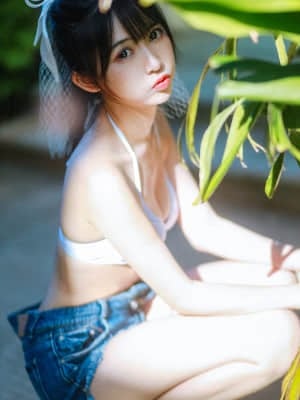 Lươn Feier-seaside áo tắm