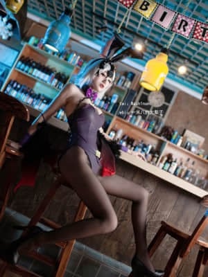Lê cao 1,8 mét - Black Joan của Arc Bunny Girl
