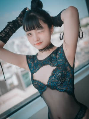 [Djawa] Jenny - Hoàng hậu Bunny
