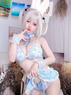 Okita Rinka - Thỏ Trắng