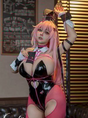 KANEKO_KANEKO - Cô gái thỏ nhung (NIKKE)