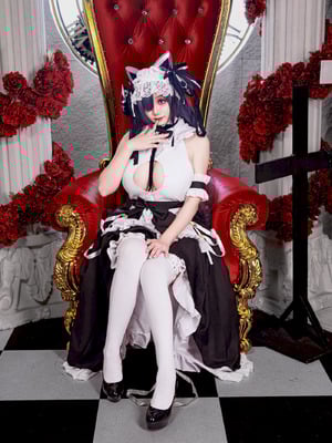 A Xuexue_yuki - Azur Lane August Maid